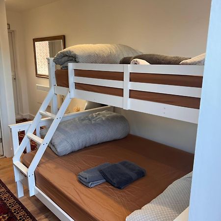 1 Bedroom & Bathroom Dorney Zewnętrze zdjęcie